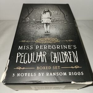 Miss Peregrine's Peculiar Children By Ransom Riggs Boxed Set